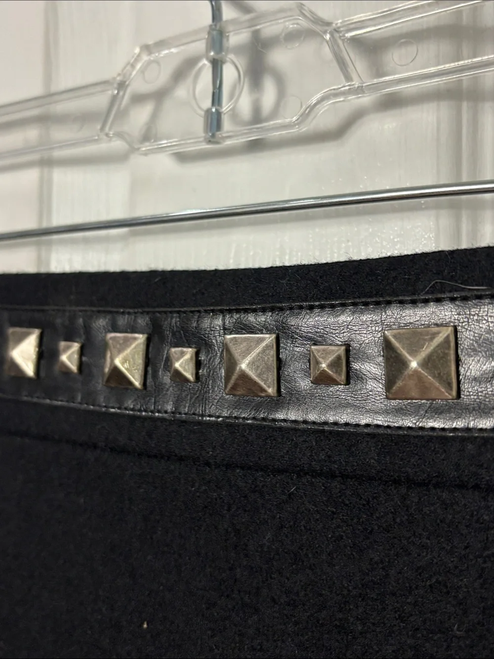 Tory Burch Black Wool Pencil Skirt Studded Waist Leather Trim Pockets Size Large